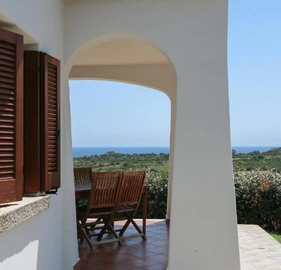 Nette Wohnung In Budoni Mit Gemeinschaftlichem Pool, Grill Und Terrasse Und Meerblick Tanaunella Apartment
