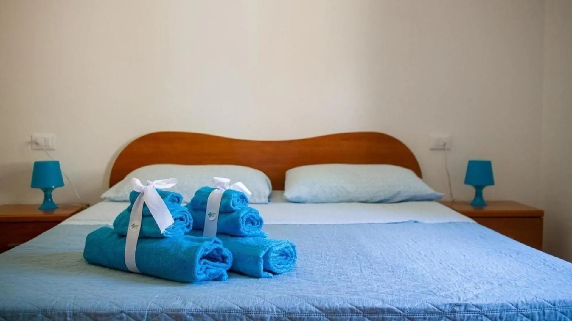 Nette Wohnung In Budoni Mit Gemeinschaftlichem Pool, Grill Und Terrasse Und Meerblick Tanaunella Italia